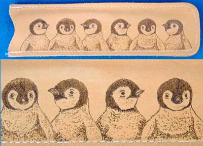 Emperor Penguin Chicks Comb Case